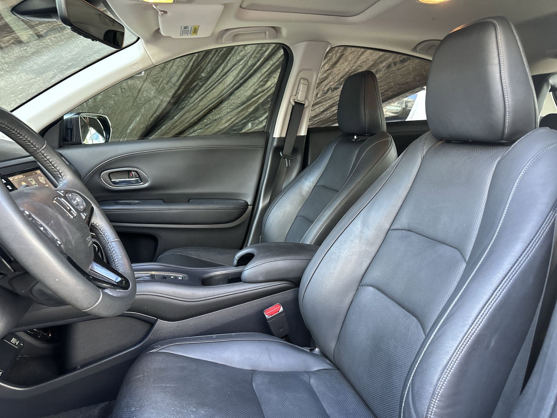 Used 2020 Honda HR-V Touring image 13