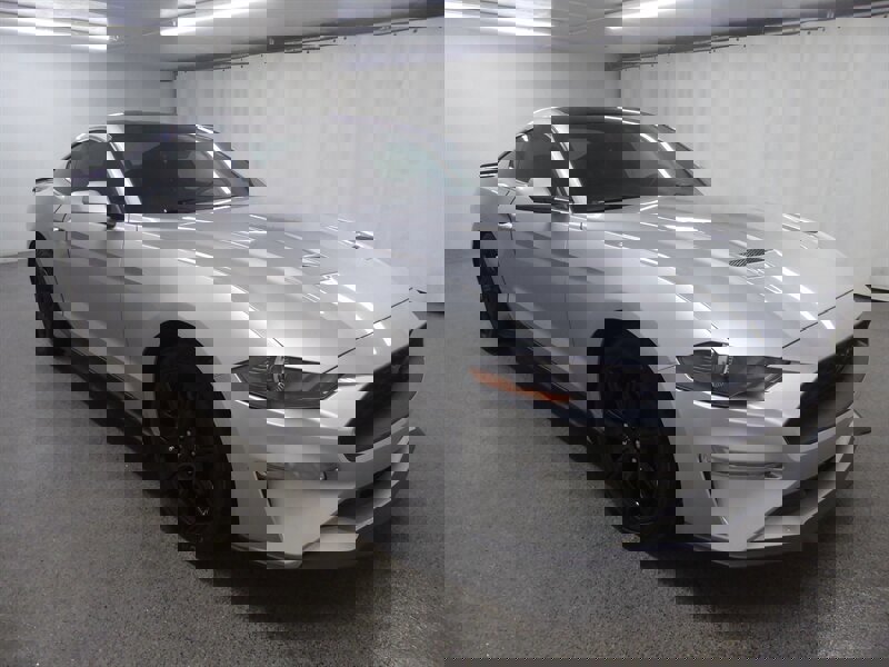 Used 2019 Ford Mustang Coupe w/ Ford Safe & Smart Package RWD image 1