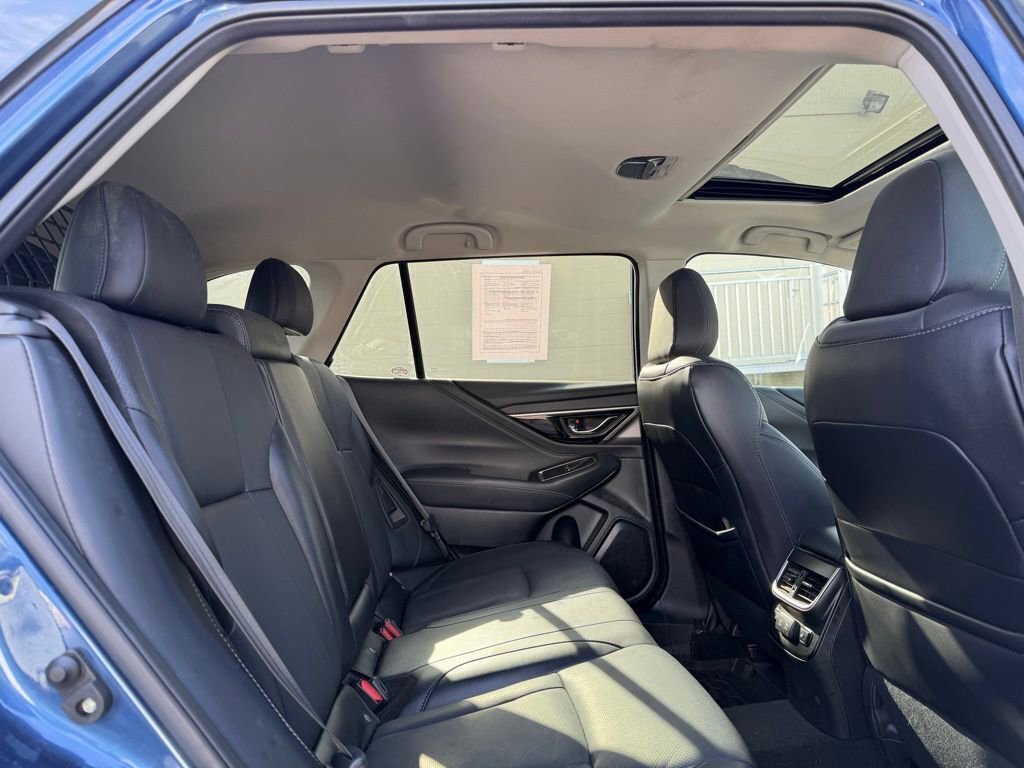 Used 2022 Subaru Outback Limited w/ Popular Package #2 image 12