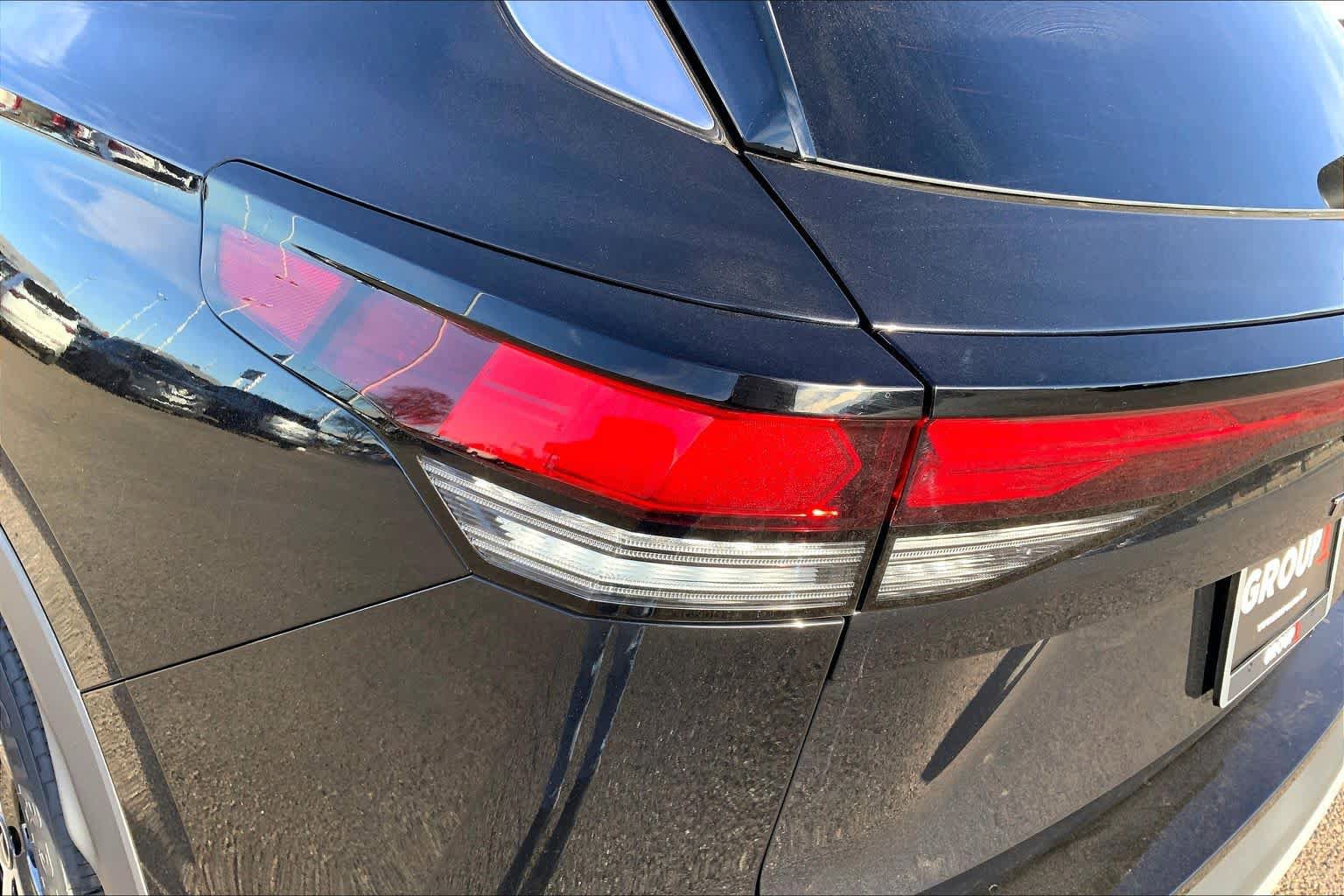 New 2026 Volkswagen Tiguan SE AWD/4WD image 14