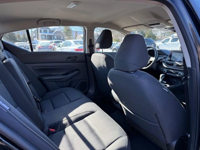 Used 2023 Nissan Altima 2.5 SV image 10