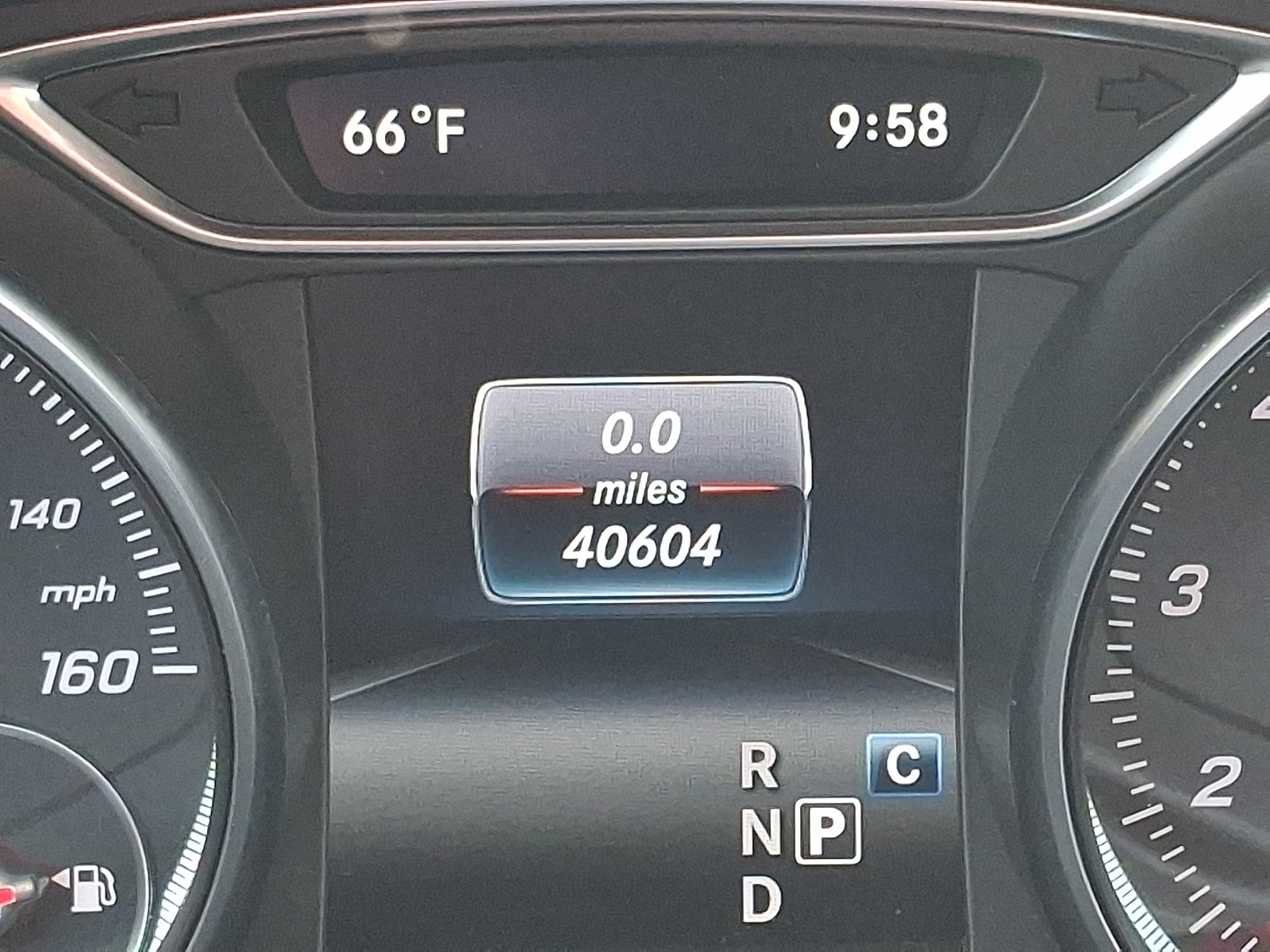 Certified 2019 Mercedes-Benz GLA 250 4MATIC image 23