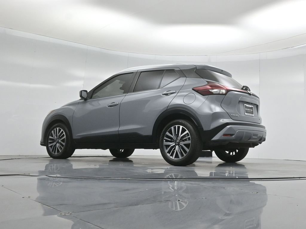 Used 2021 Nissan Kicks SV image 50
