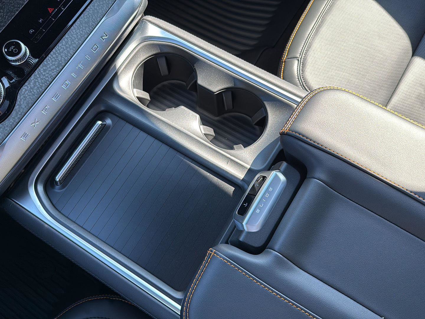 New 2026 Ford Expedition Tremor image 13