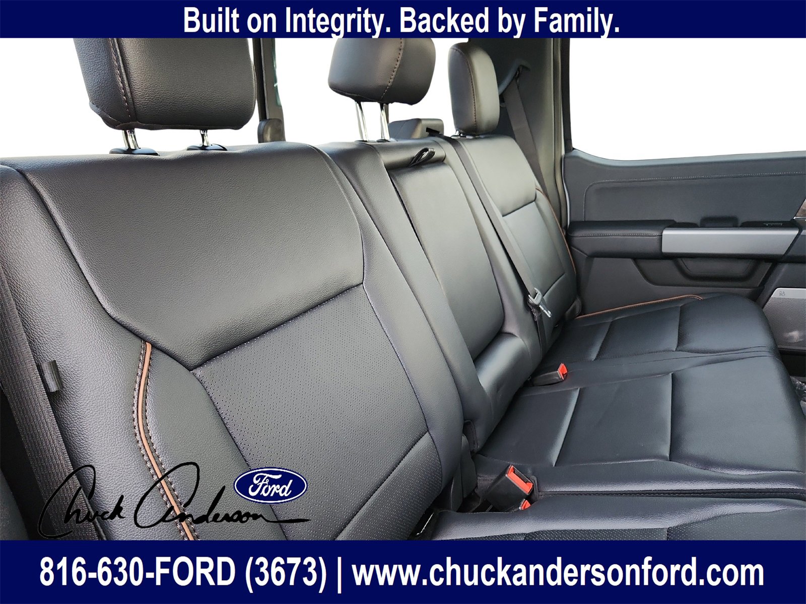 New 2026 Ford F250 Lariat w/ Black Appearance Package image 26