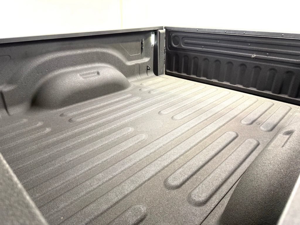 Used 2022 RAM 2500 Limited AWD/4WD image 6