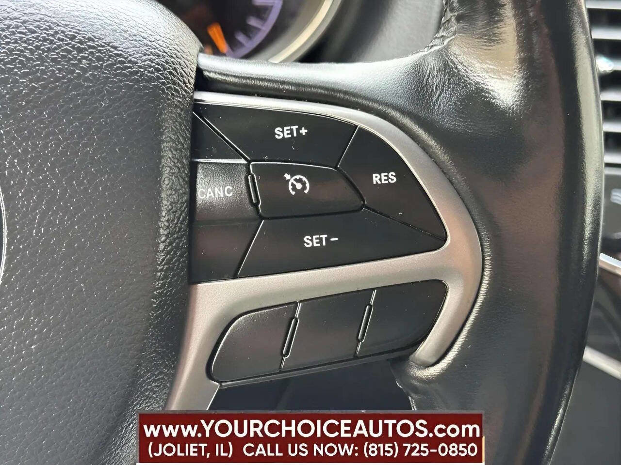 Used 2019 Jeep Grand Cherokee Limited AWD/4WD image 43