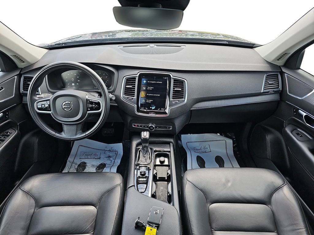 Used 2020 Volvo XC90 T5 Momentum w/ Protection Package image 12