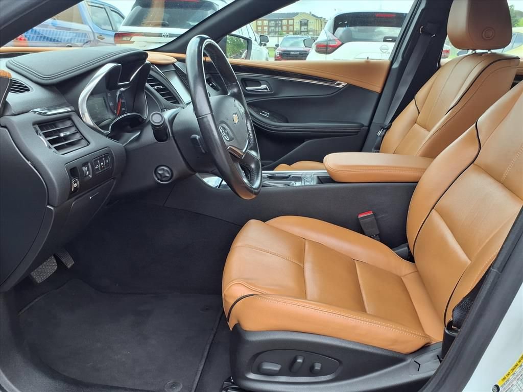 Used 2016 Chevrolet Impala LTZ w/ Enhanced Convenience Package FWD image 8