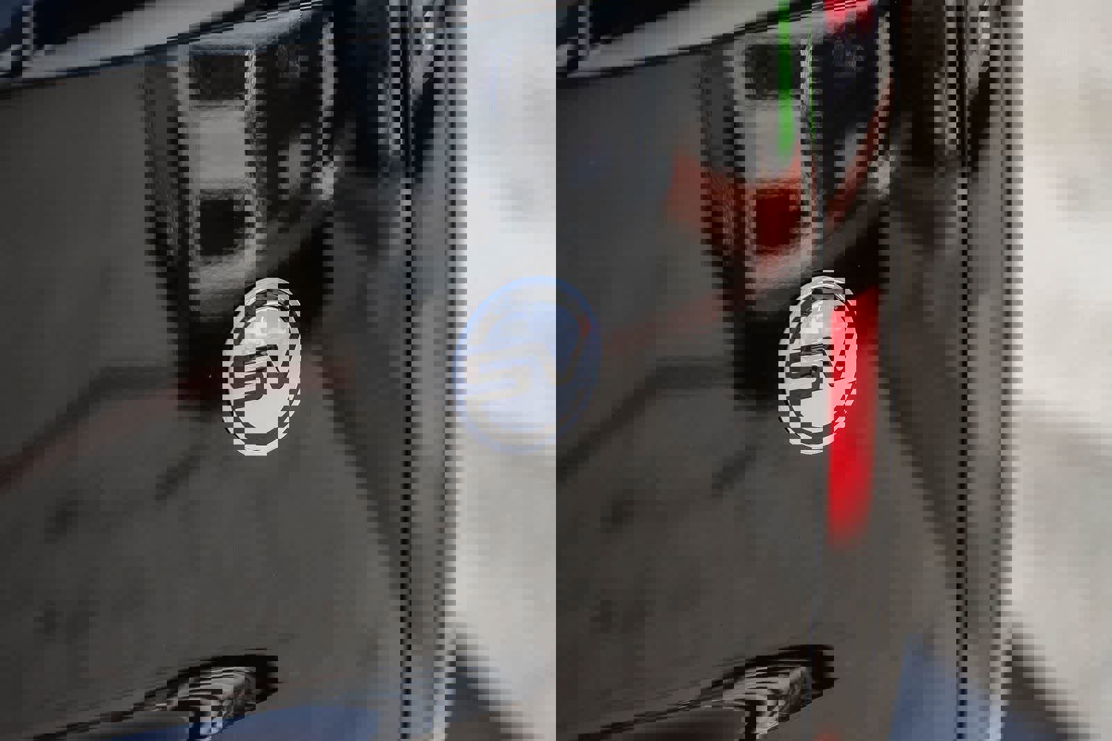 Used 2024 Land Rover Range Rover SV image 9