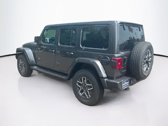 New 2026 Jeep Wrangler Unlimited Sahara AWD/4WD image 5