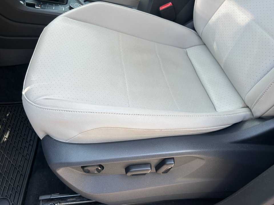 Used 2019 Volkswagen Tiguan SE w/ Panoramic Sunroof Package AWD/4WD image 30