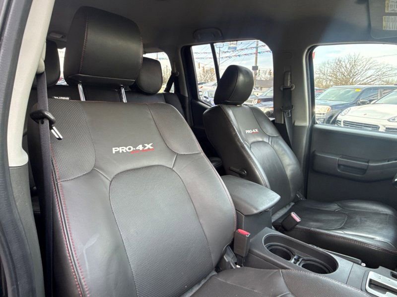 Used 2012 Nissan Xterra PRO-4X w/ Pro-4x Leather Pkg image 18