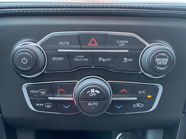 Used 2022 Dodge Charger SXT w/ Plus Group AWD/4WD image 22