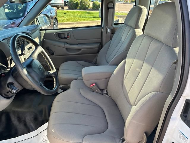 Used 2003 GMC Sonoma SL w/ Convenience Package RWD image 5