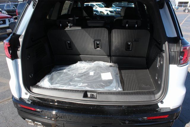 New 2026 GMC Acadia Denali Ultimate w/ LPO, Floor Liner Package image 56
