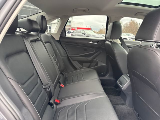 Used 2024 Volkswagen Jetta SEL image 23