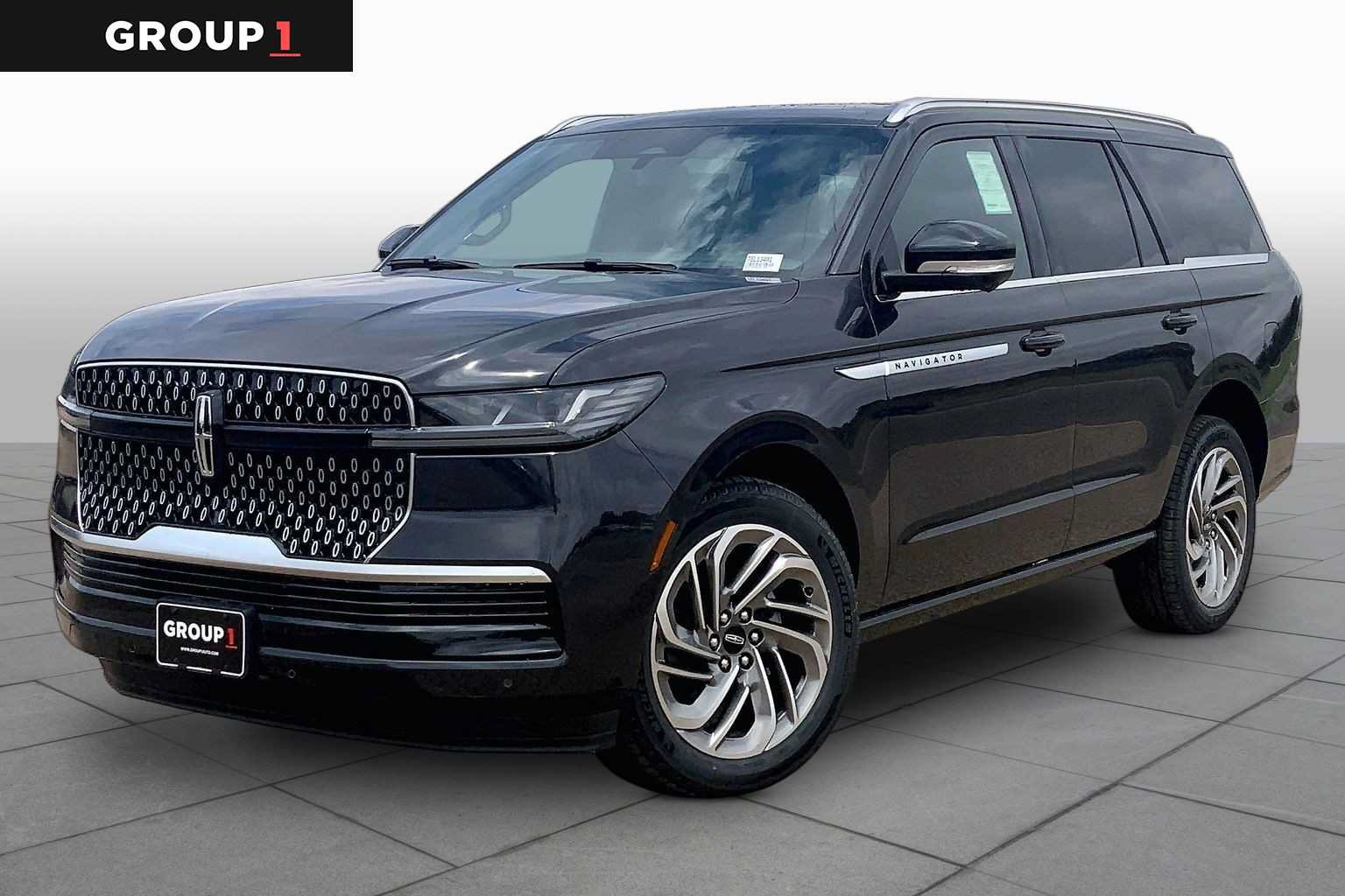 New 2026 Lincoln Navigator Reserve AWD/4WD image 1