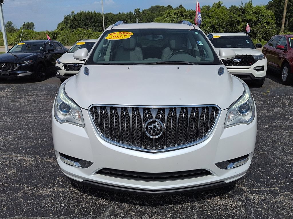 Used 2017 Buick Enclave Leather FWD image 3