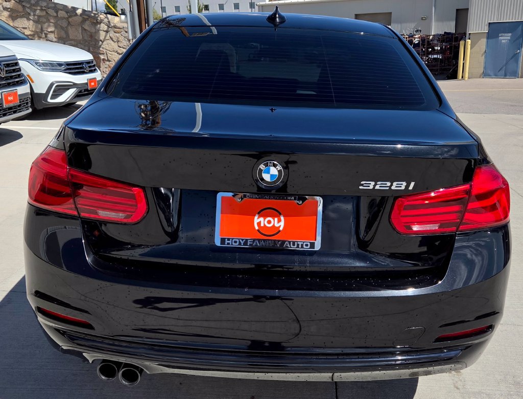Used 2016 BMW 328i Sedan RWD image 7