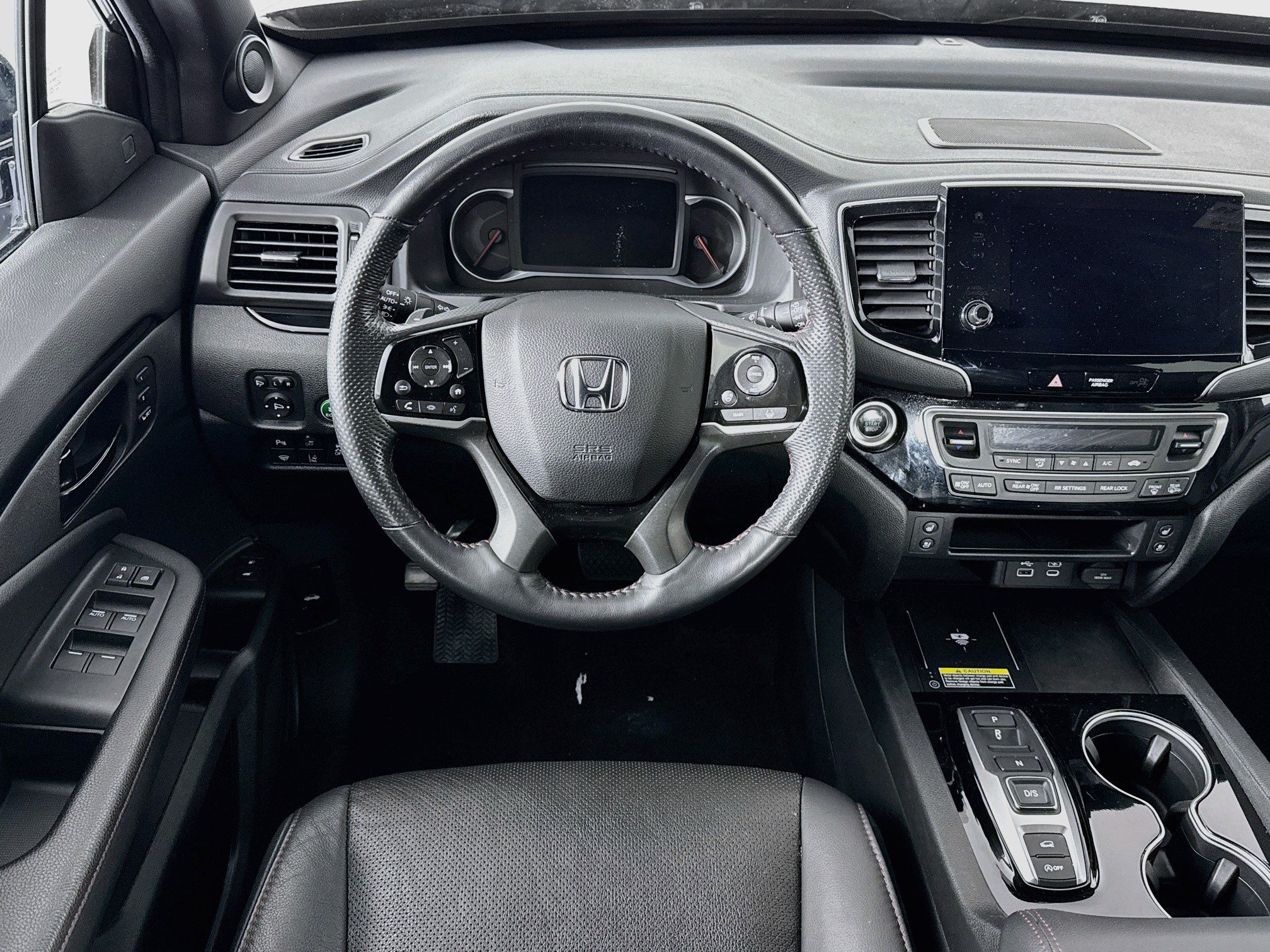 Certified 2024 Honda Passport Black Edition image 23