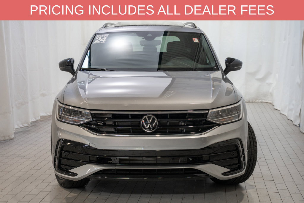 Used 2024 Volkswagen Tiguan SE R-Line AWD/4WD image 2