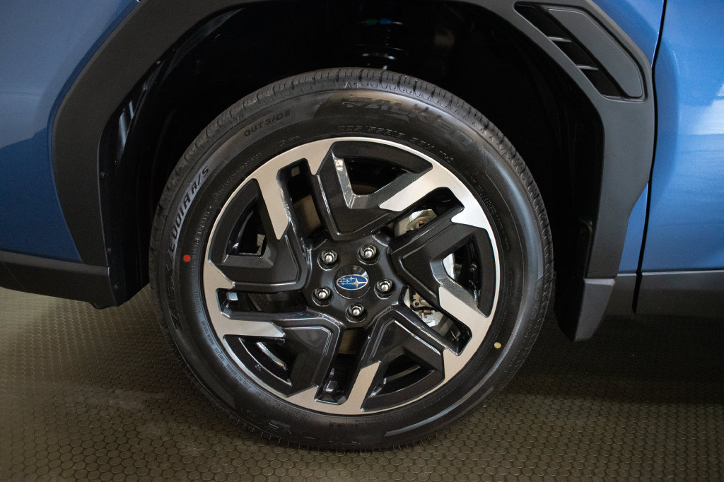New 2026 Subaru Forester Limited AWD/4WD image 9