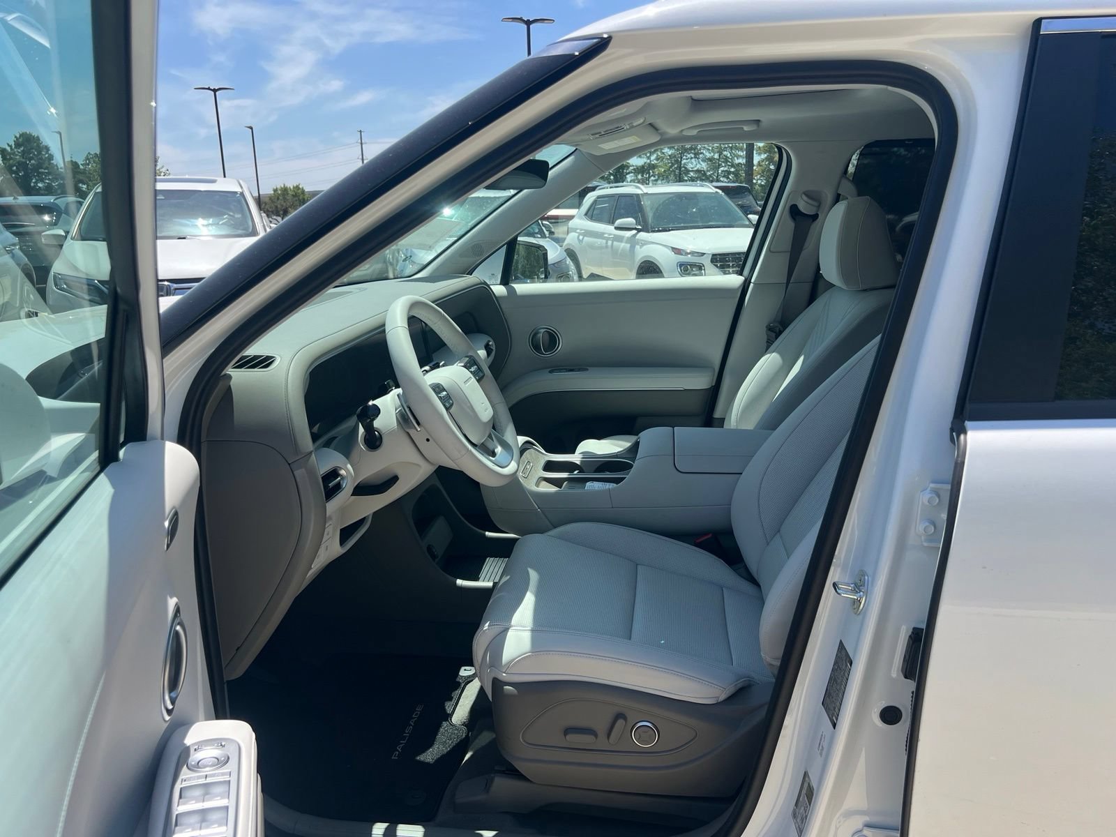 New 2026 Hyundai Palisade SEL Premium w/ Tow & Go Package AWD/4WD image 27