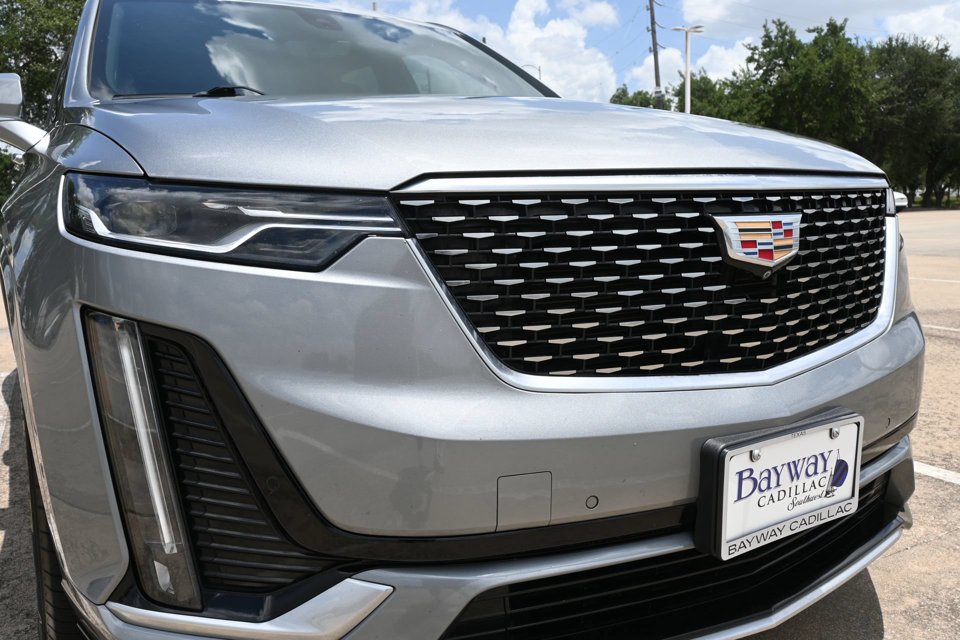 Used 2024 Cadillac XT6 Premium Luxury w/ Technology Package AWD/4WD image 28