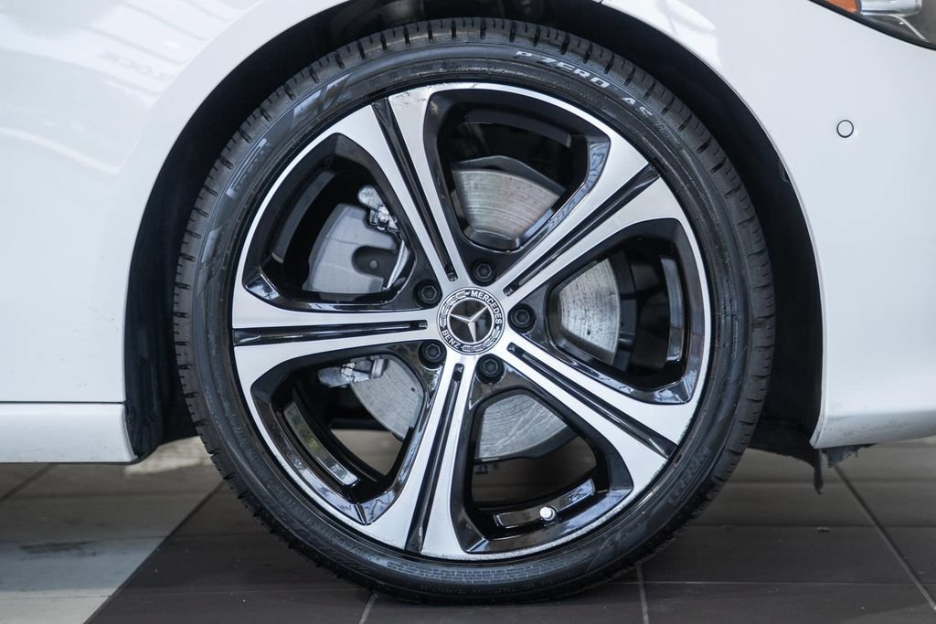 Used 2025 Mercedes-Benz C 300 4MATIC Sedan image 21