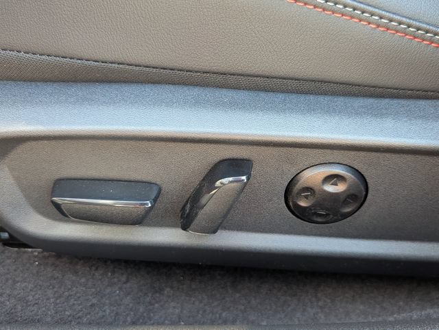 New 2026 Nissan Sentra SR w/ SR Premium Package FWD image 18