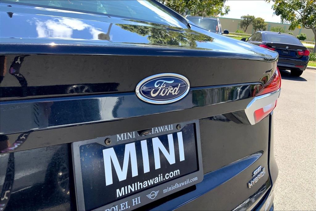 Used 2019 Ford Fusion SE image 28