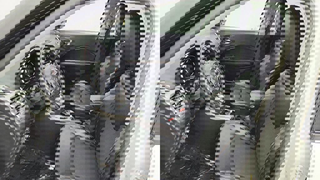 Used 2018 Jeep Compass Latitude w/ Popular Equipment Group image 21