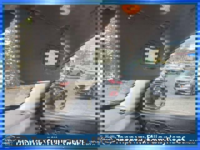 Certified 2024 Nissan Pathfinder SV w/ Black Appearance Package image 31