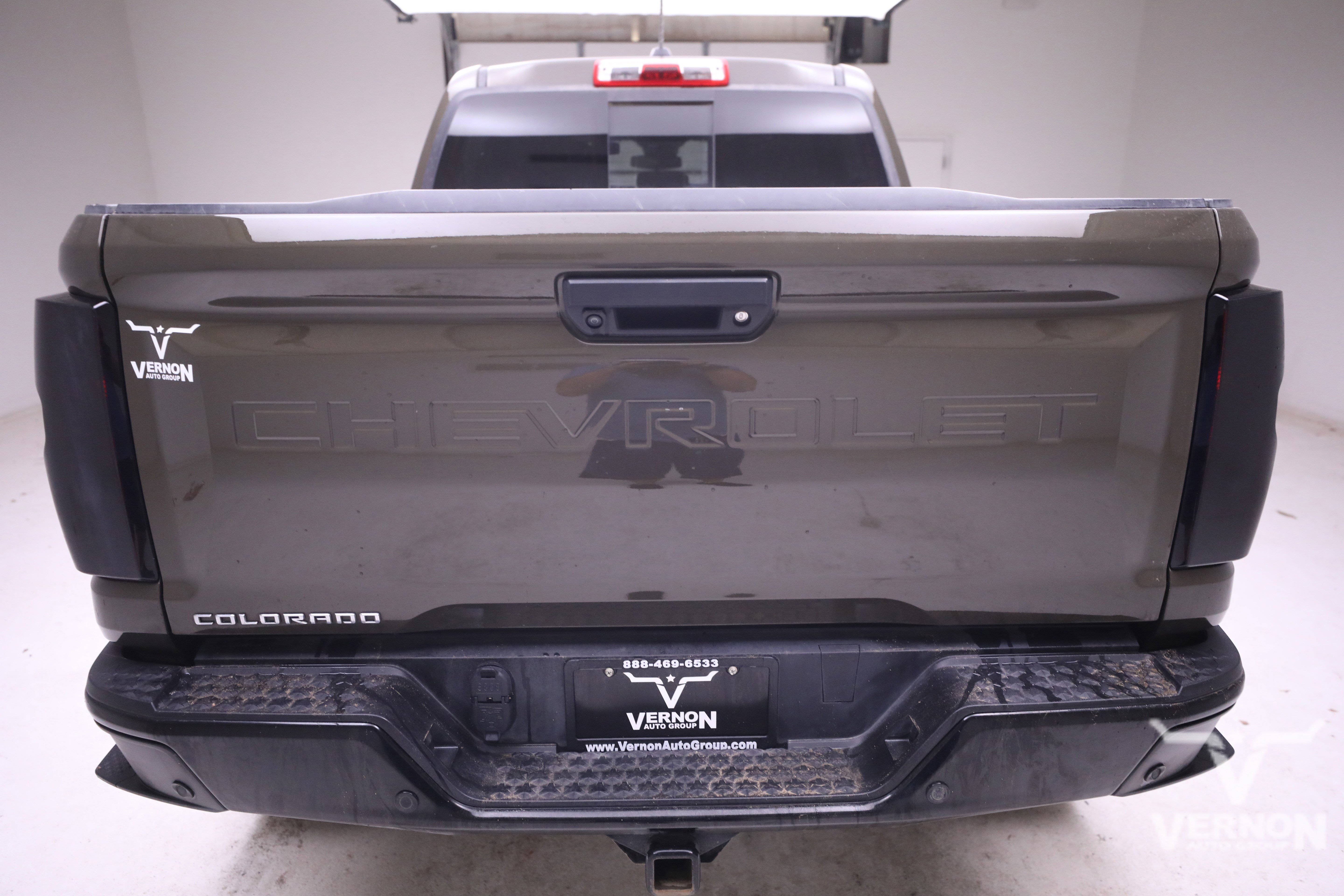 Used 2023 Chevrolet Colorado Trail Boss w/ Technology Package image 4