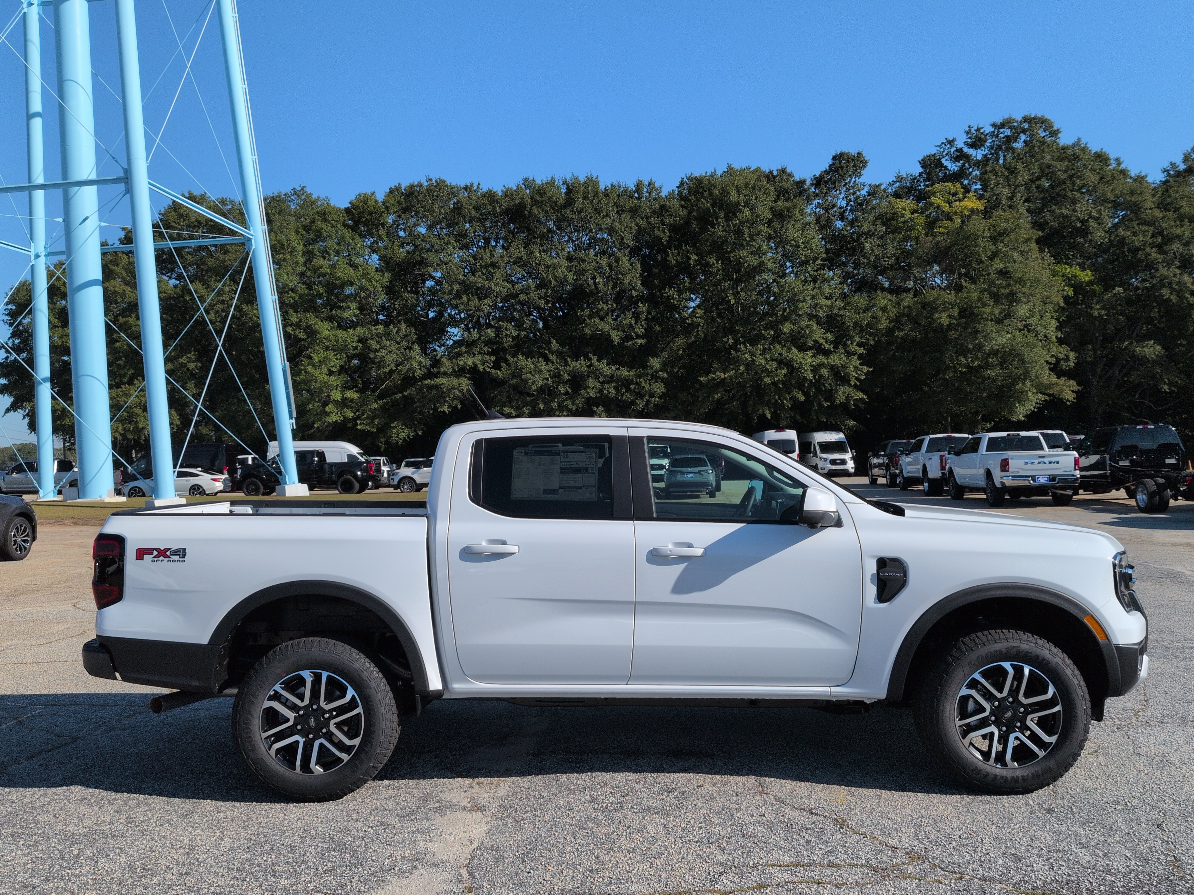 New 2026 Ford Ranger Lariat w/ FX4 Off-Road Package AWD/4WD image 2