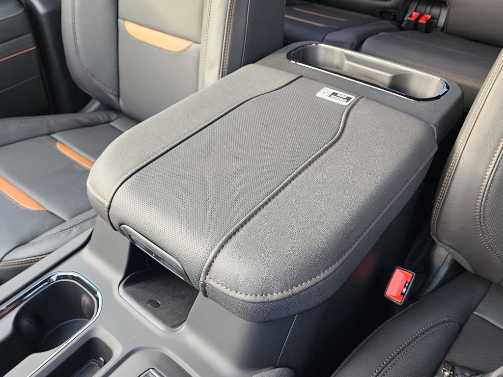 New 2026 GMC Sierra 1500 AT4 w/ AT4 Premium Package image 31