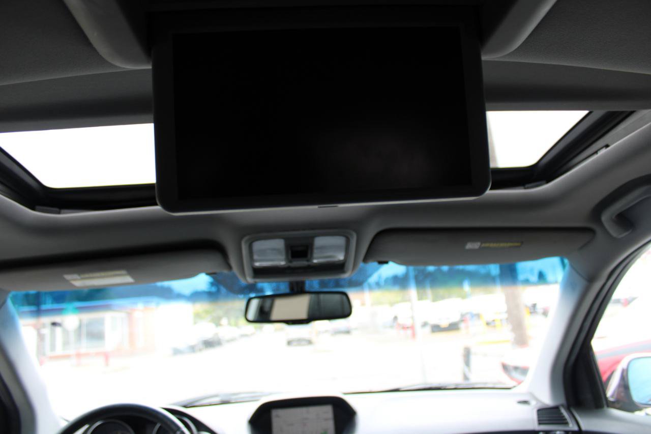 Used 2009 Acura MDX w/ Technology & Entertainment AWD/4WD image 12