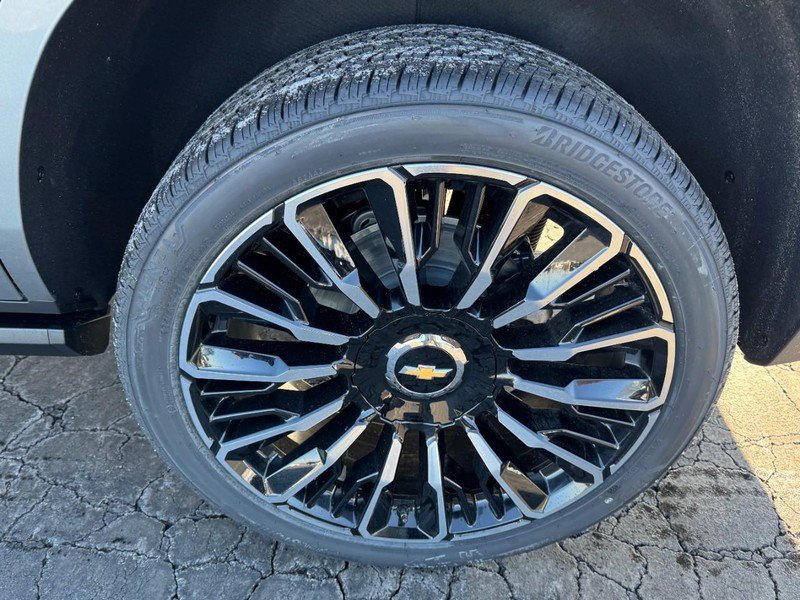 New 2026 Chevrolet Tahoe High Country AWD/4WD image 6