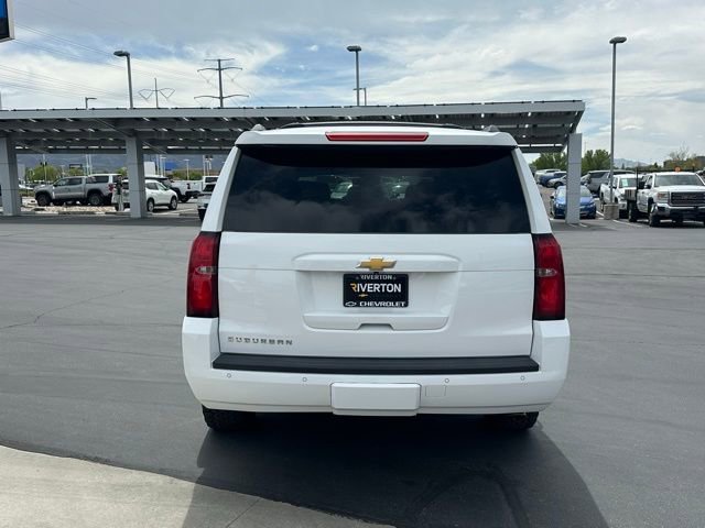 Used 2015 Chevrolet Suburban LT w/ Luxury Package image 23