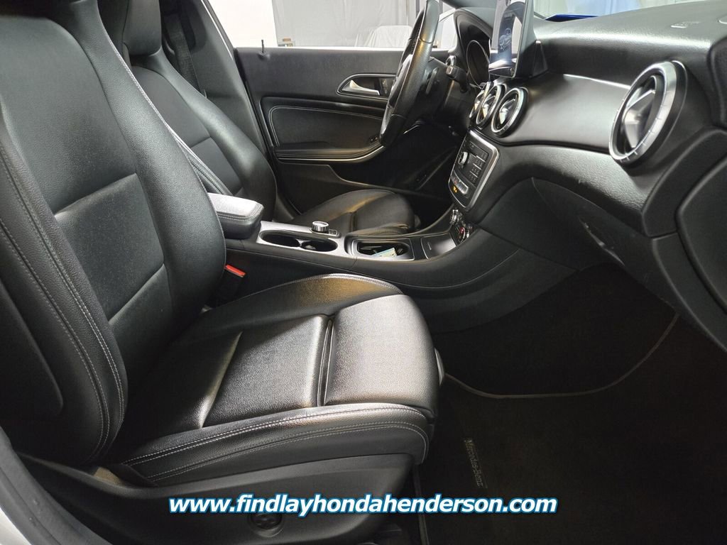 Used 2018 Mercedes-Benz CLA 250 CLA 250 image 14