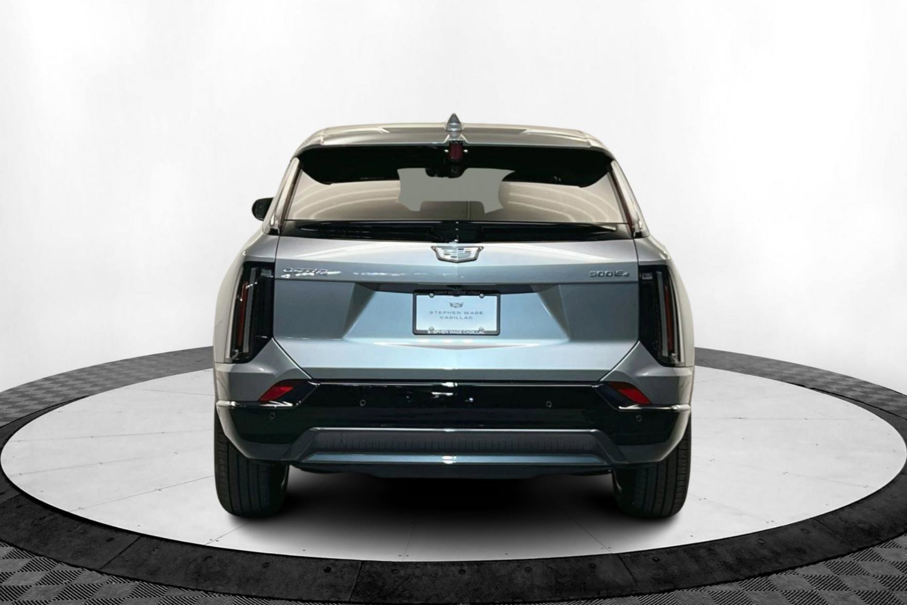 New 2025 Cadillac Optiq Sport 2 w/ LPO, Floor Liner Package image 5