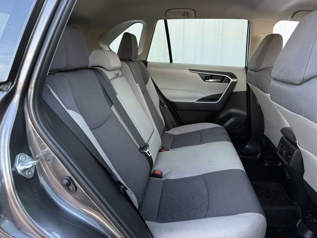 Used 2024 Toyota RAV4 XLE image 31