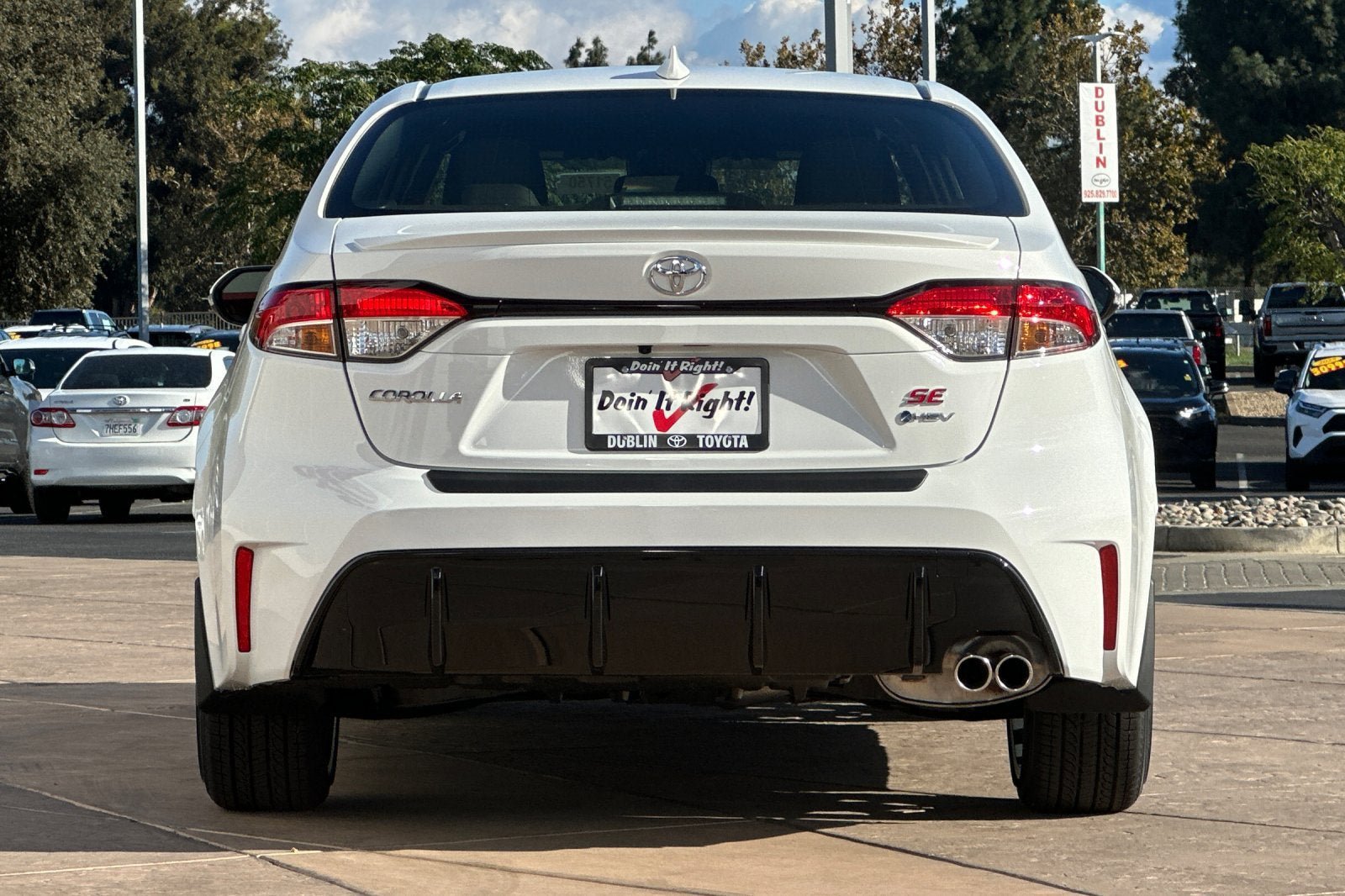 New 2027 Toyota Corolla SE FWD image 5