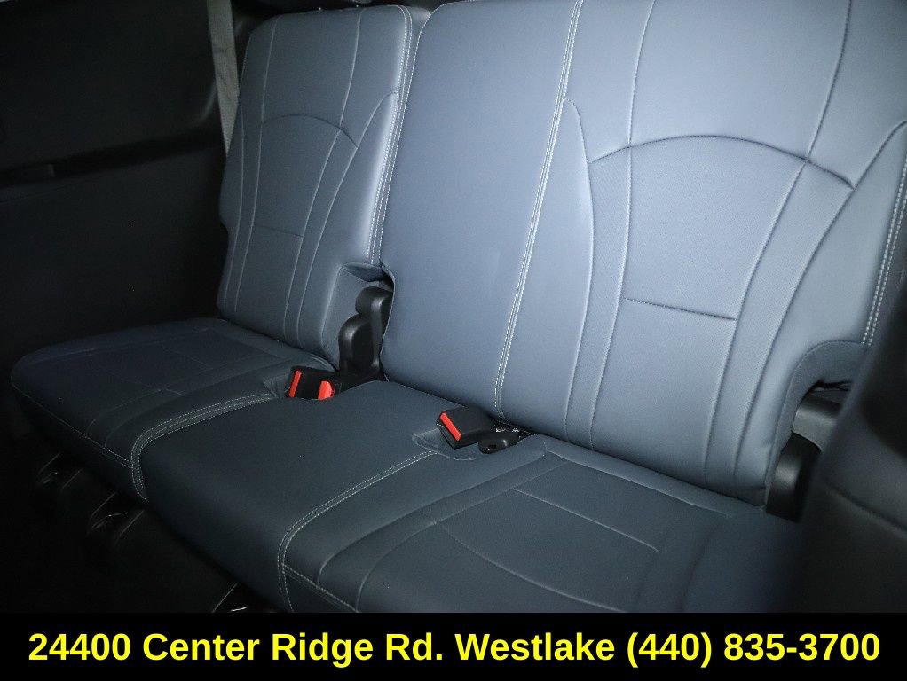 Used 2018 Buick Enclave Essence FWD image 14