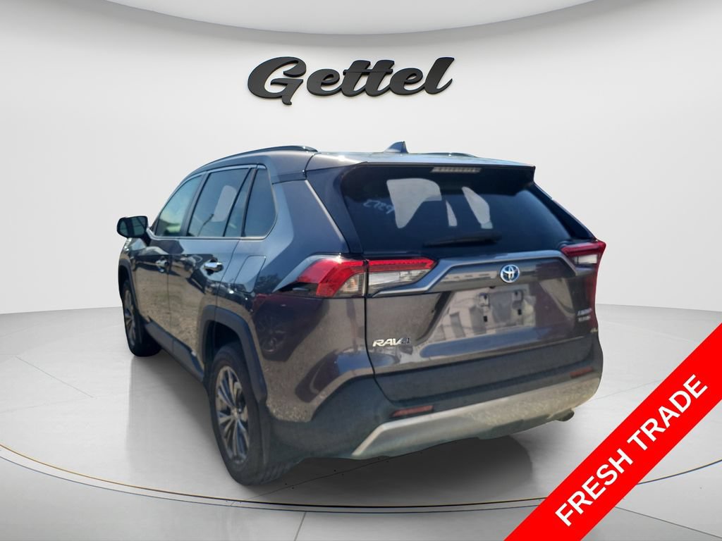 Used 2024 Toyota RAV4 Limited w/ Advanced Technology Package AWD/4WD image 4