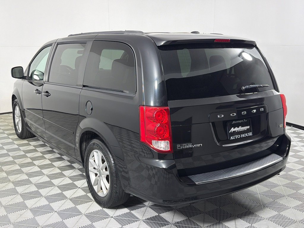 Used 2016 Dodge Grand Caravan SXT image 7