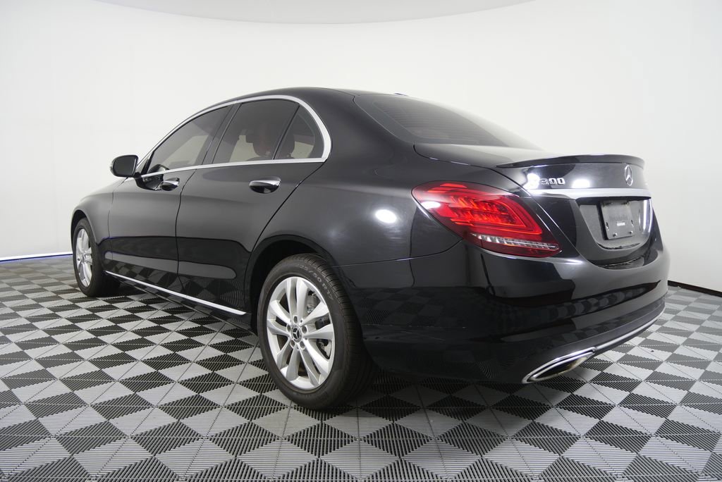 Used 2019 Mercedes-Benz C 300 4MATIC Sedan image 5
