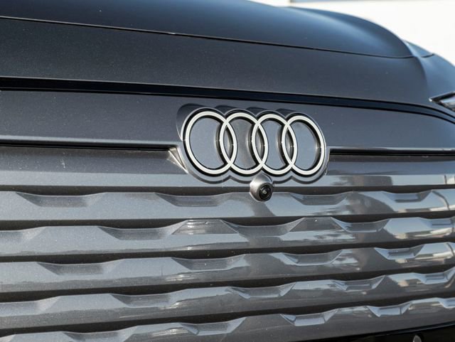 Certified 2025 Audi A6 e-tron Premium Plus w/ Premium Plus image 7