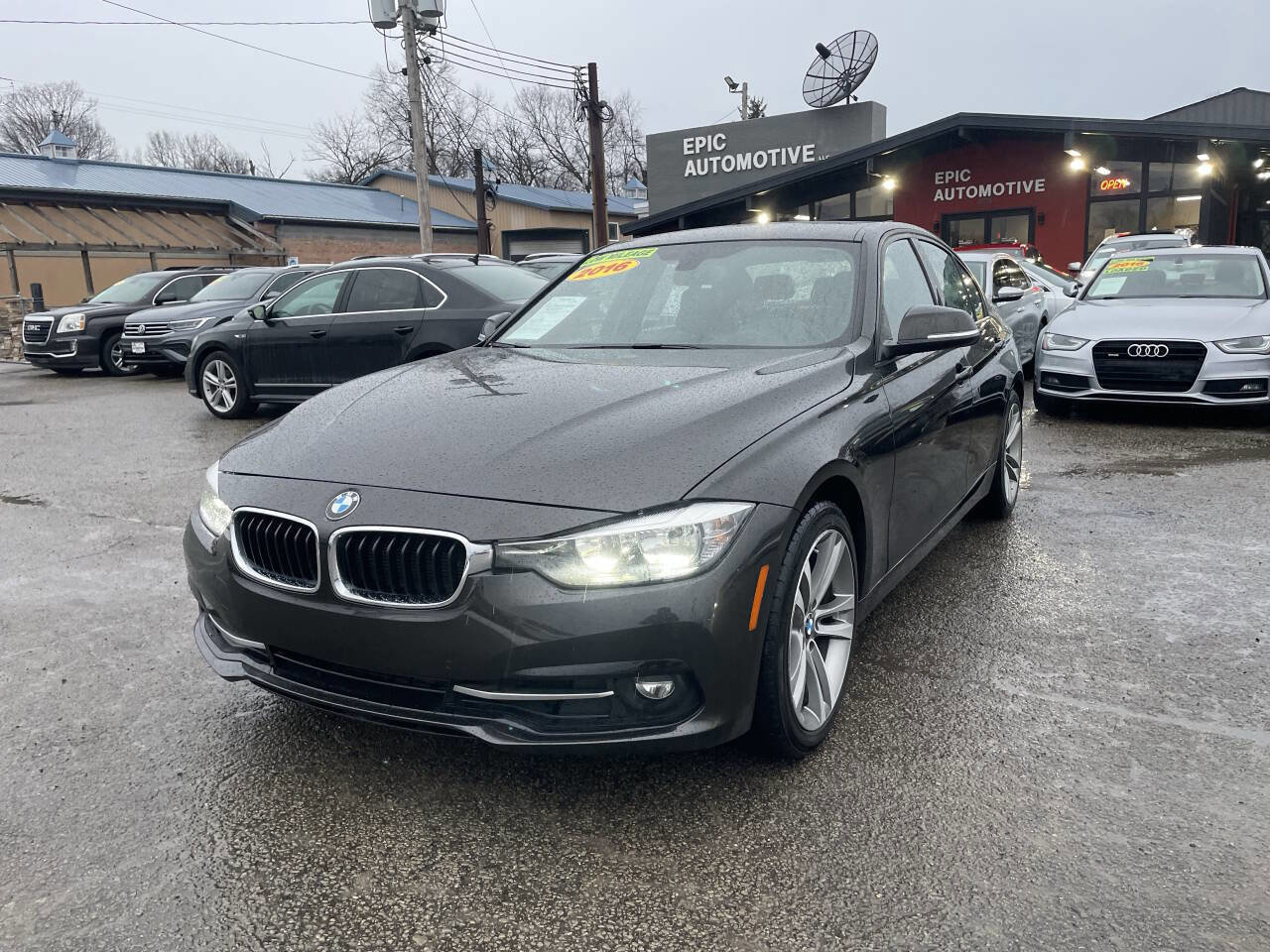 Used 2016 BMW 328i Sedan image 1
